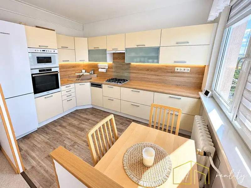 Prodej bytu 3+kk 62 m², Most – náhled fotky 2