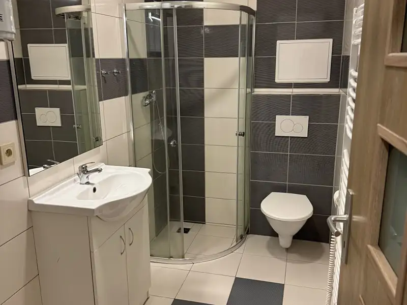Pronájem bytu 1+1 26 m², Opava – náhled fotky 3