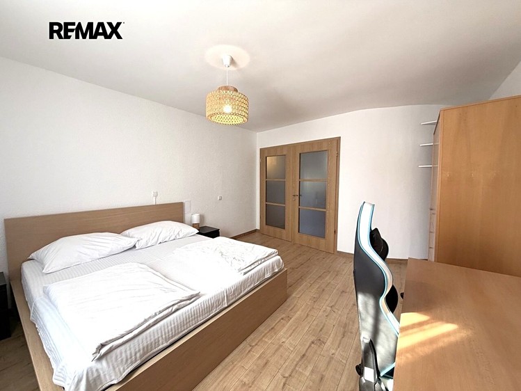 Квартира 2+kk на продаж, 86 м² (24 з 27)