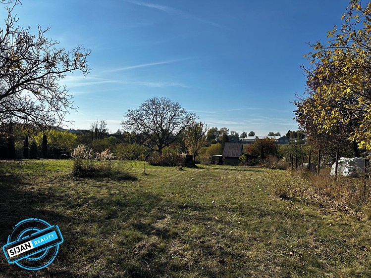 Prodej pozemku, 3 882 m² (8 z 11)
