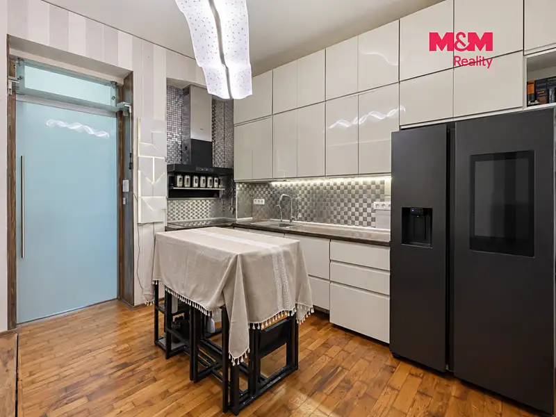 Prodej bytu 3+1 78 m², Praha – náhled fotky 3