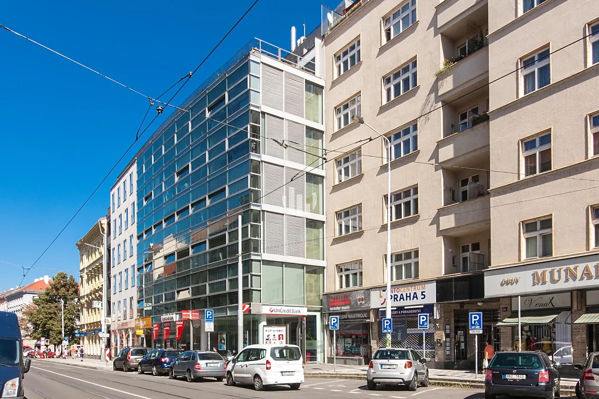 Pronájem kanceláře 579 m²