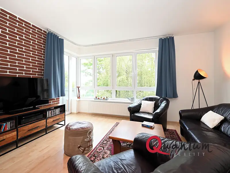 Pronájem bytu 2+kk 57 m², Praha – náhled fotky 1