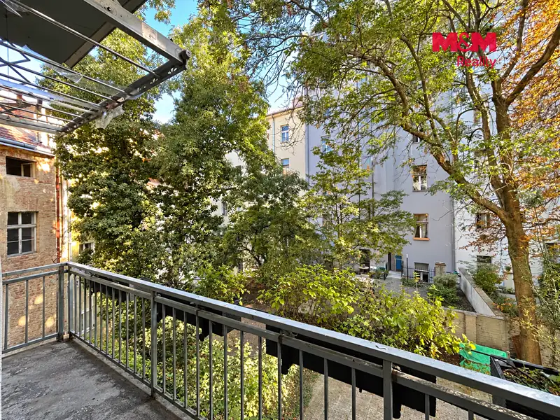 Prodej bytu 3+1 78 m², Praha – náhled fotky 2