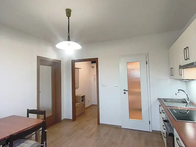 Pronájem bytu 1+1 37 m², Polička – náhled fotky 3