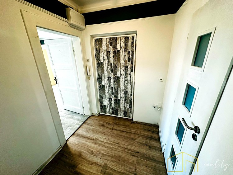 Комерційне приміщення на продаж, 400 м² (18 з 30)