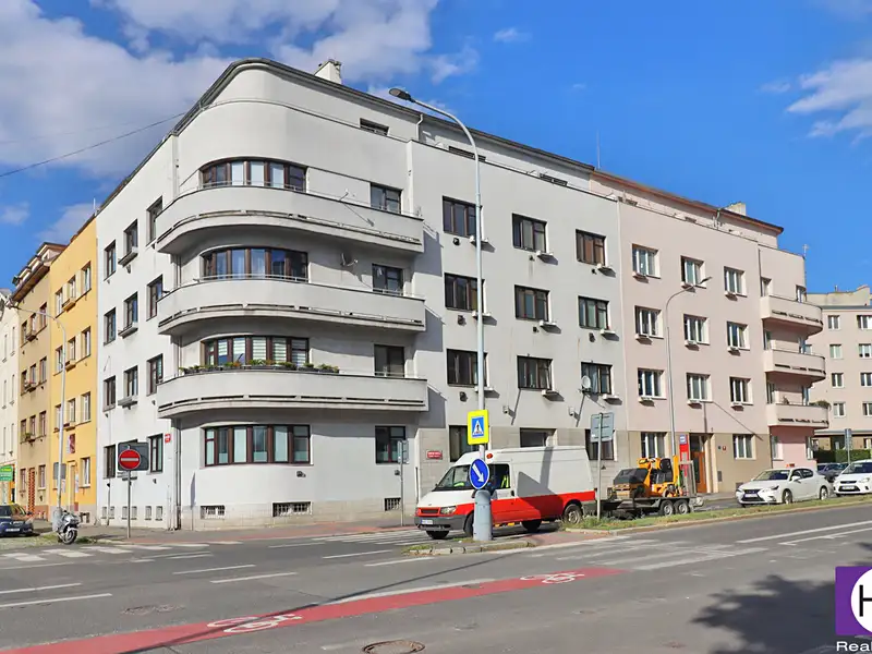 Pronájem bytu 2+kk 62 m², Praha – náhled fotky 3
