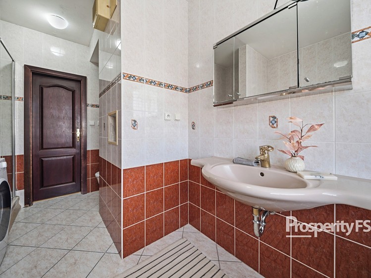 Wohnung 4+kk zum Kauf, 154 m² (15 von 24)