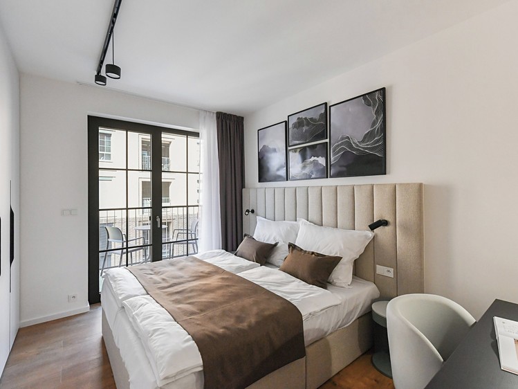 Pronájem bytu 2+kk, 53 m² (7 z 10)
