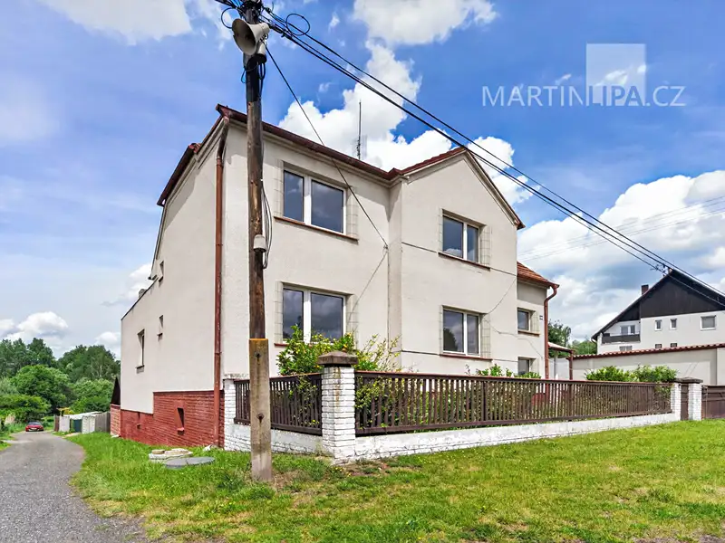 Prodej rodinného domu 274 m², pozemek 1290 m², Senomaty – náhled fotky 3