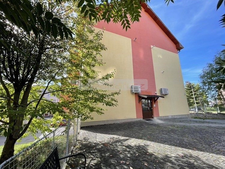 Prodej bytu 2+kk, 67 m² (17 z 21)