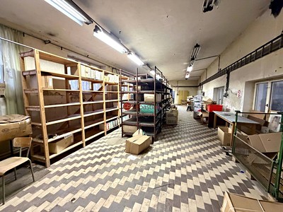 Gewerbefläche zur Miete, 139 m² (2 von 8)