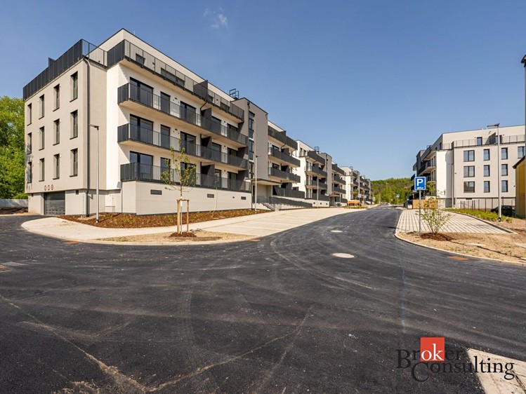 Pronájem bytu 3+kk, 73 m² (16 z 20)