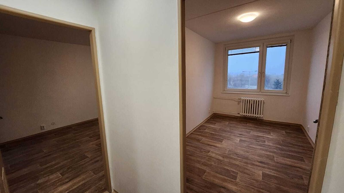 Pronájem bytu 2+kk 40 m² – fotografie 5