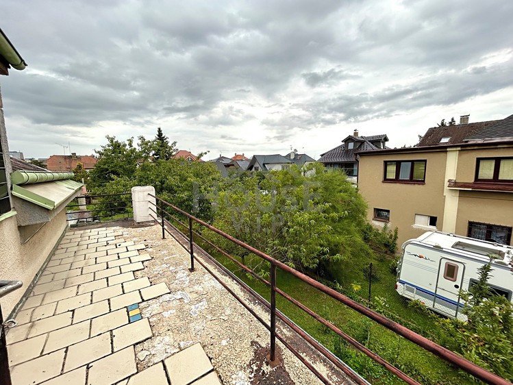 Будинок на продаж, 240 м² (20 з 25)
