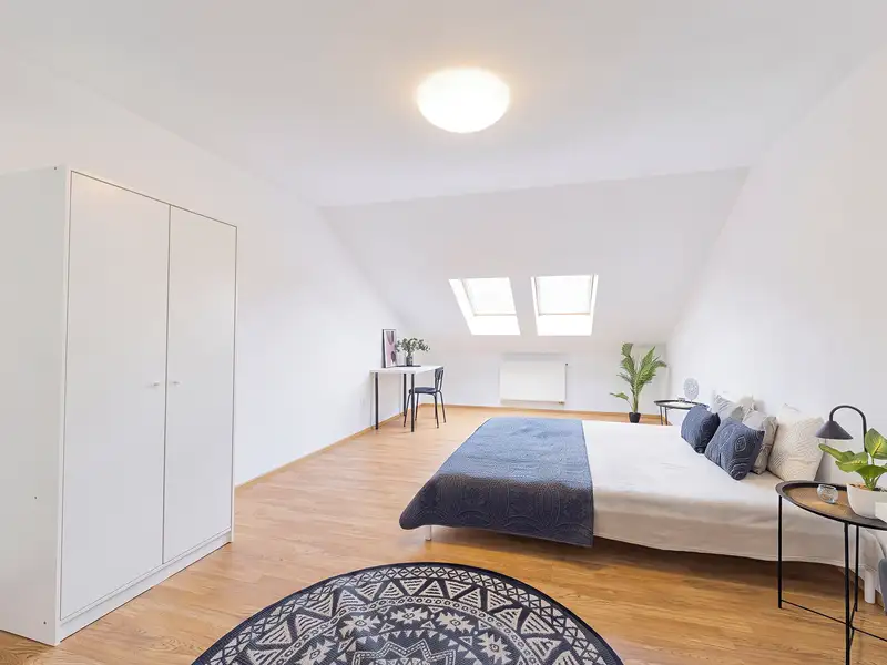 Pronájem bytu pokoje 20 m², Praha – náhled fotky 3