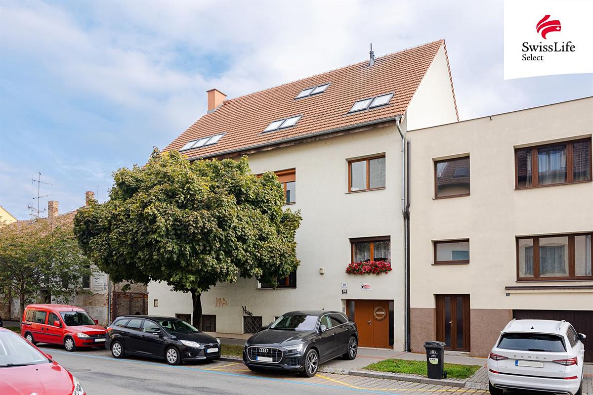 Prodej bytu 6 pokojů a více 178 m²