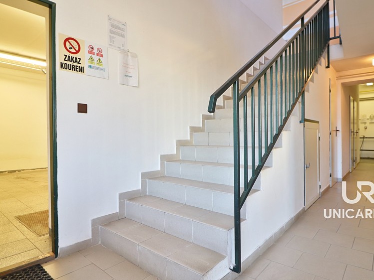 Prodej komerčního prostoru, 834 m² (24 z 35)