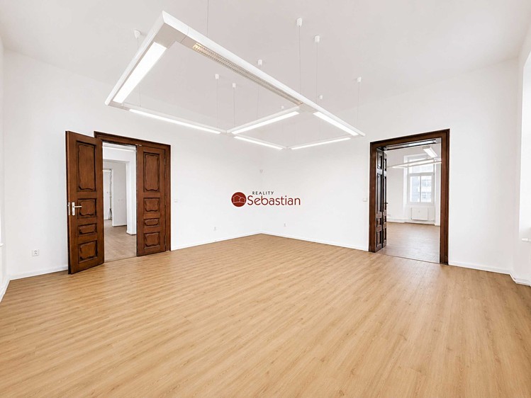 Комерційне приміщення в оренду, 182 м² (4 з 19)