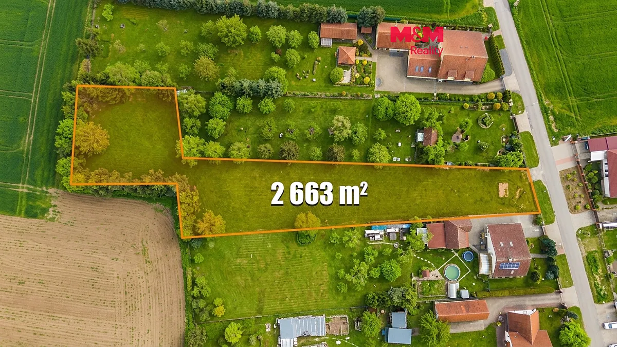 Prodej stavebního pozemku 2660 m²