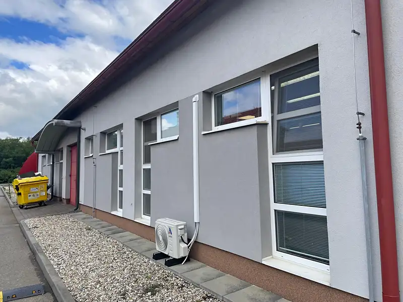 Prodej výrobní haly, prostoru 2116 m², Rohatec – náhled fotky 2