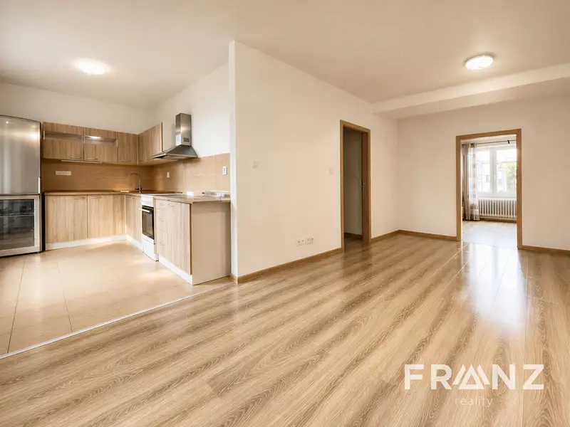 Pronájem bytu 2+kk 53 m², Ostrava – náhled fotky 1