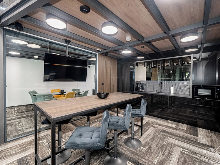 Комерційне приміщення в оренду, 176 м² (9 з 30)