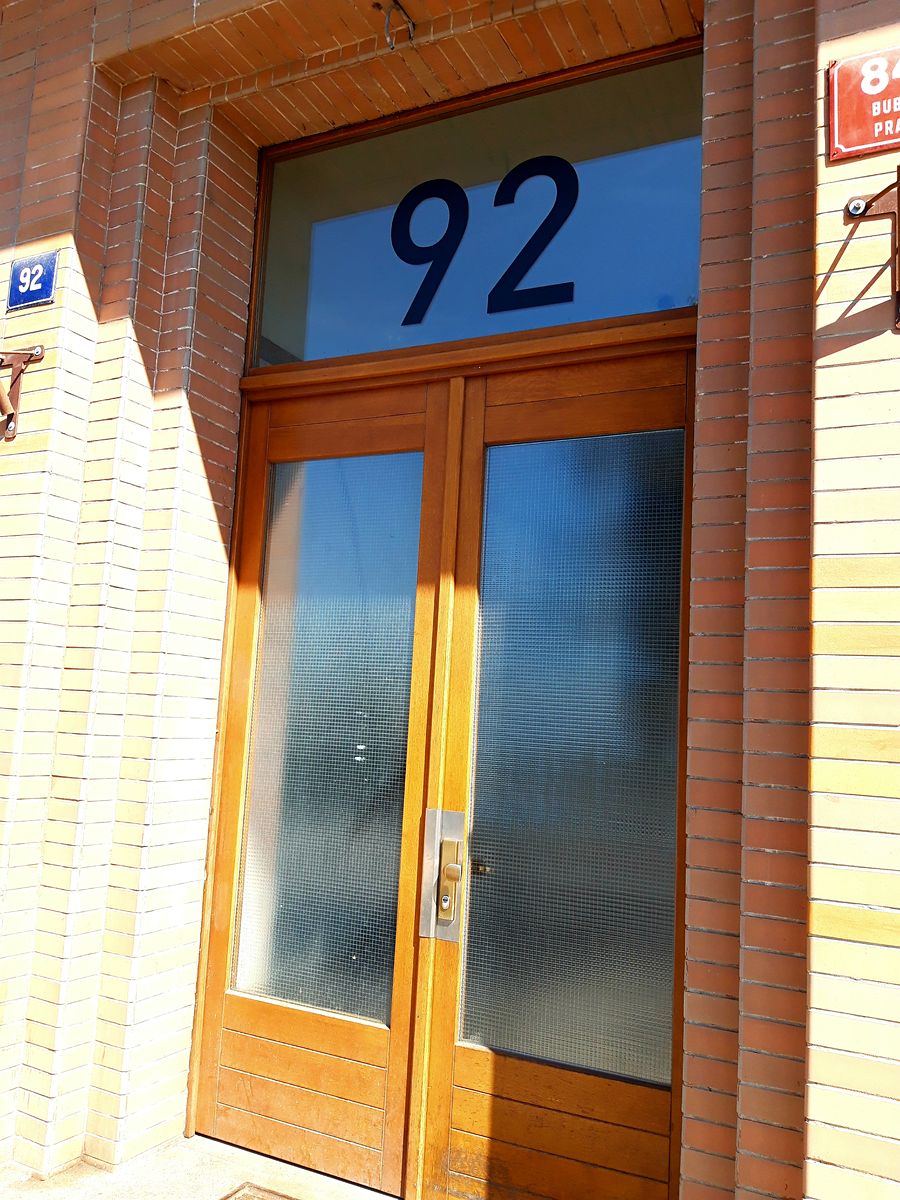Pronájem bytu 2+1 57 m², Praha – fotka 1 z 3