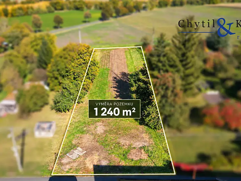 Prodej stavebního pozemku 1240 m², Polkovice – náhled fotky 1