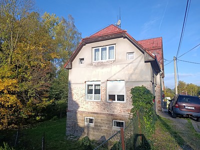 Haus zum Kauf, 400 m² (2 von 19)