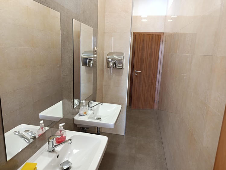 Комерційне приміщення в оренду, 23 м² (2 з 6)