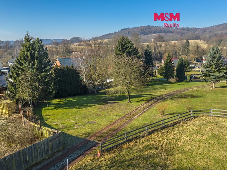 Grundstück zum Kauf, 1.698 m² (1 von 10)