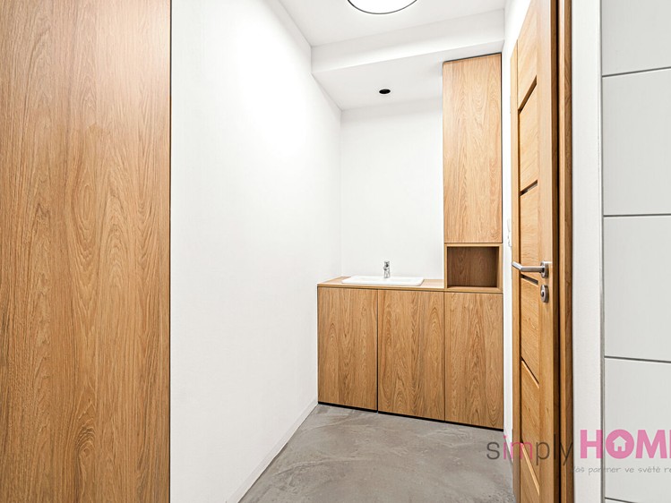 Gewerbefläche zum Kauf, 147 m² (14 von 30)