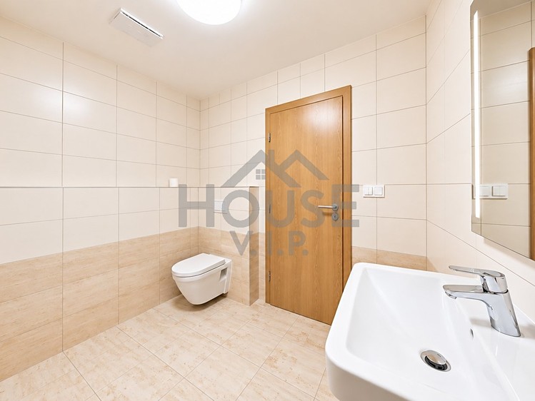 Квартира 1+kk на продаж, 54 м² (19 з 22)