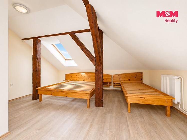 Prodej komerčního prostoru, 431 m² (5 z 23)