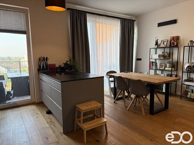 Квартира 3+kk в оренду, 81 м² (5 з 26)