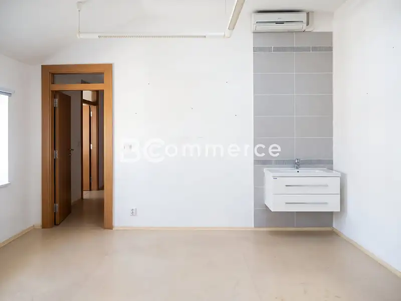 Pronájem komerční nemovitosti 99 m², Brno – náhled fotky 1