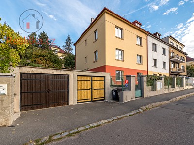 Prodej  vícegeneračního domu 300 m², pozemek 429 m²