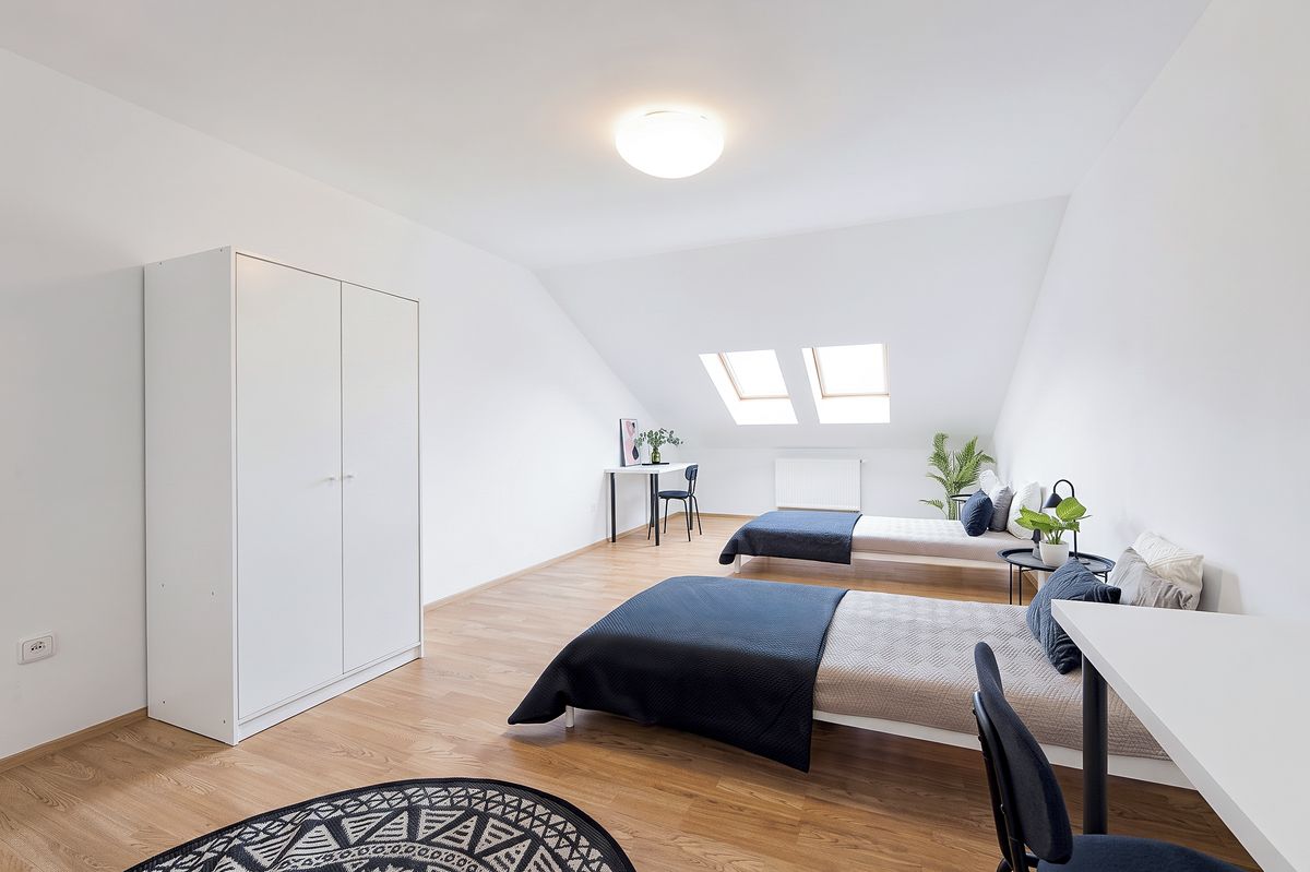 Pronájem bytu pokoje 20 m², Praha – fotka 1 z 3