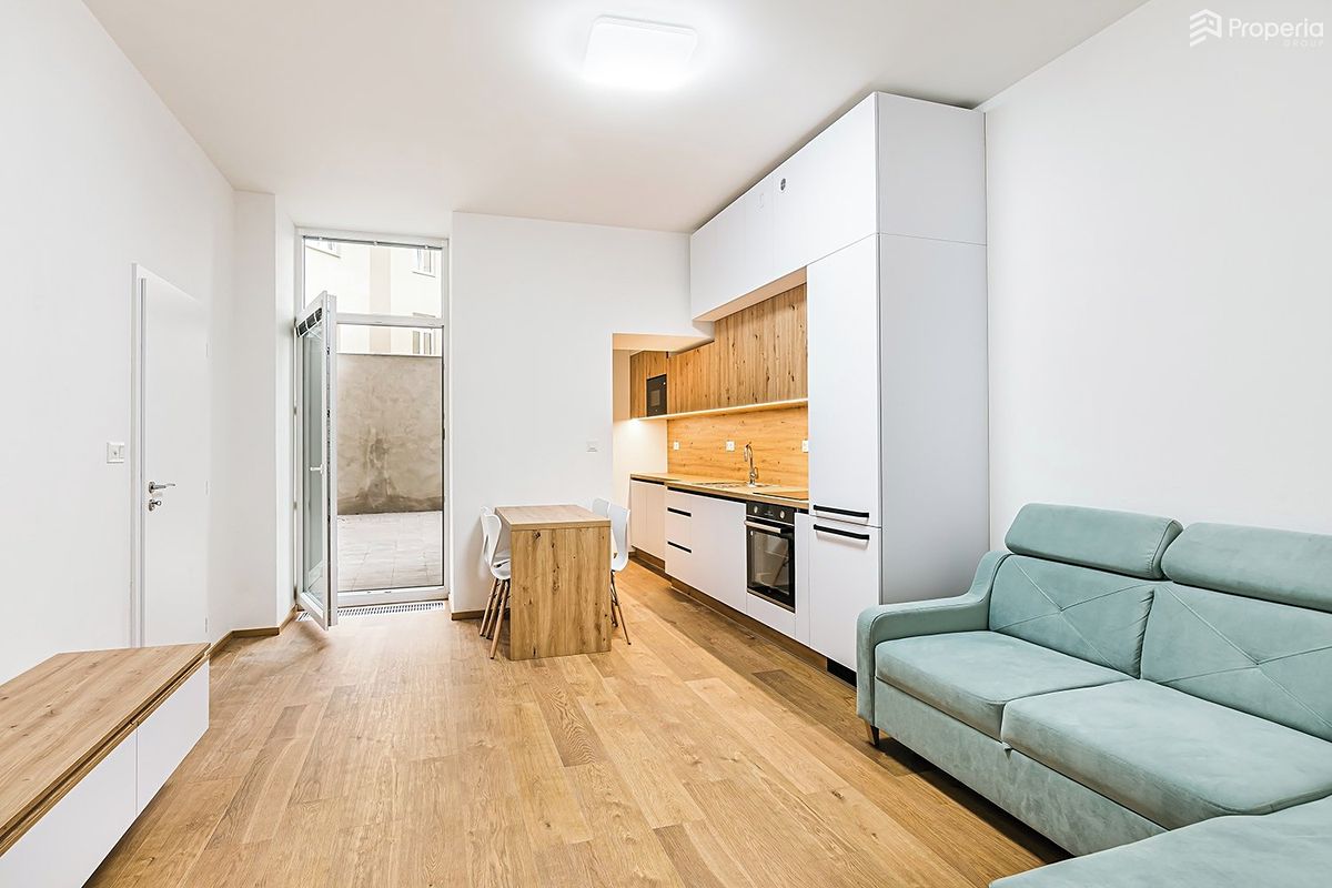 Pronájem bytu 2+kk 50 m²