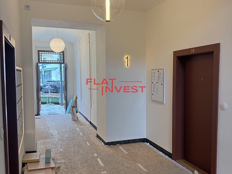 Pronájem komerčního prostoru, 21 m² (8 z 8)