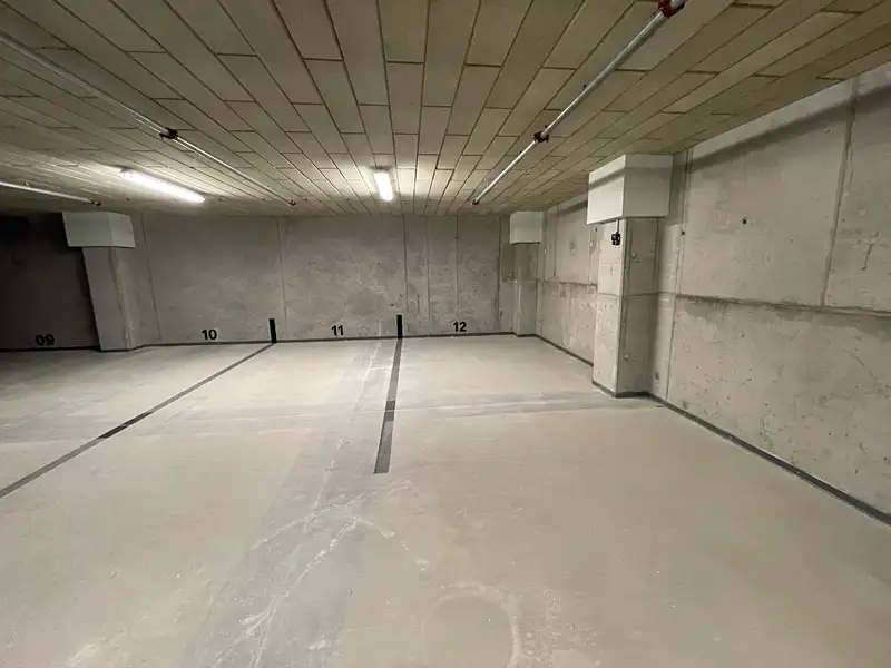 Pronájem garážového stání 11 m², Plzeň – náhled fotky 3