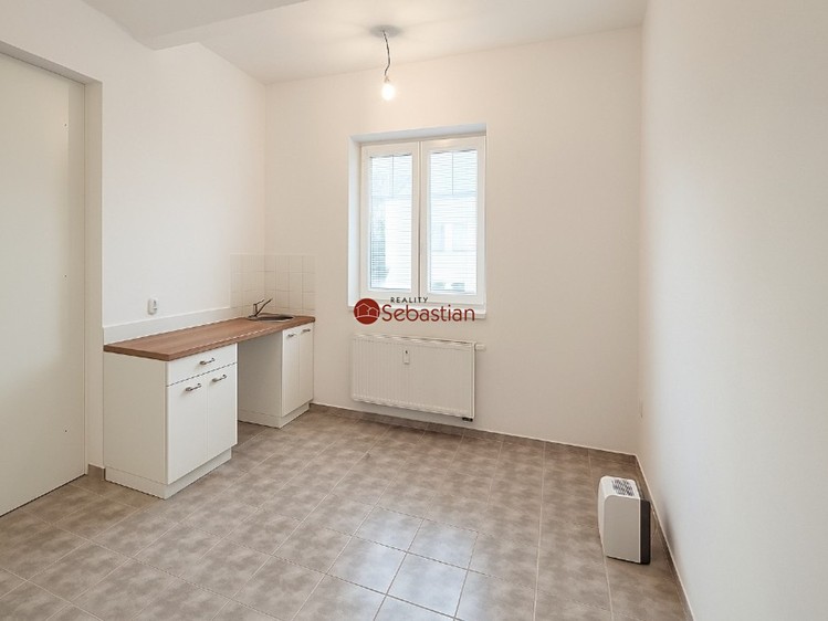 Комерційне приміщення в оренду, 17 м² (1 з 3)