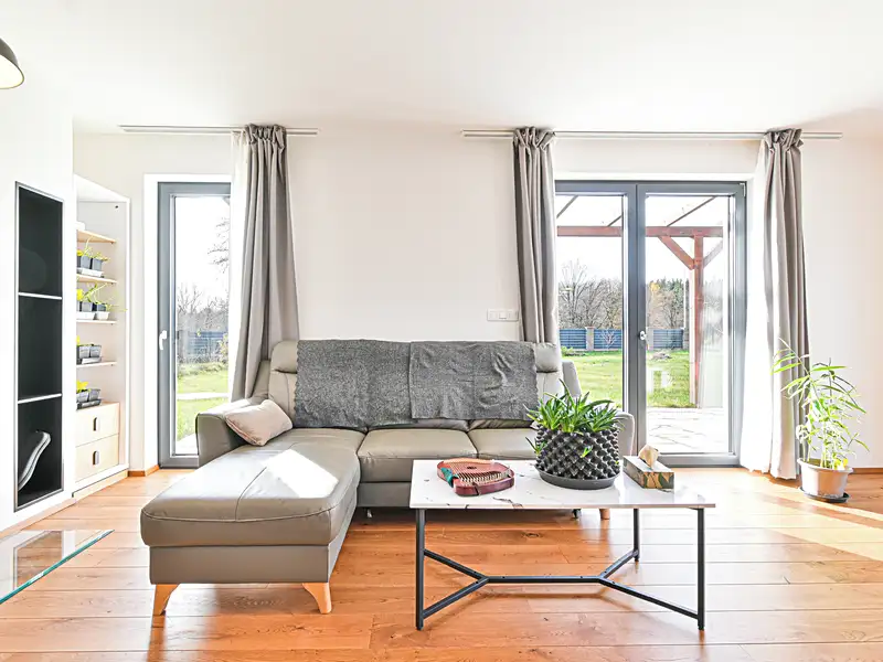 Prodej rodinného domu 145 m², pozemek 765 m², Kamenice – náhled fotky 2