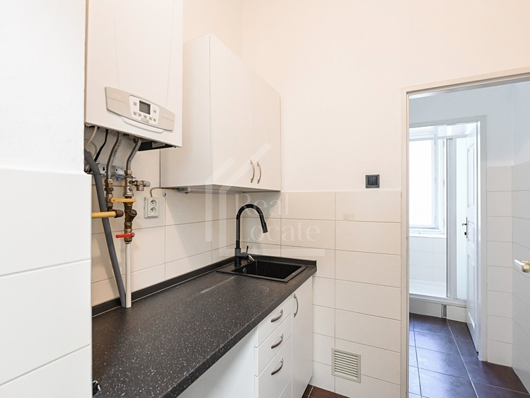 Комерційне приміщення в оренду, 110 м² (10 з 17)