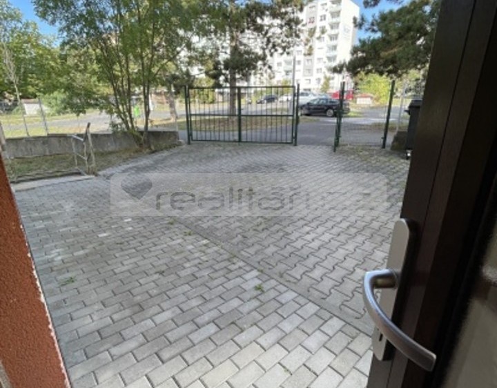 Prodej bytu 2+kk, 67 m² (16 z 21)