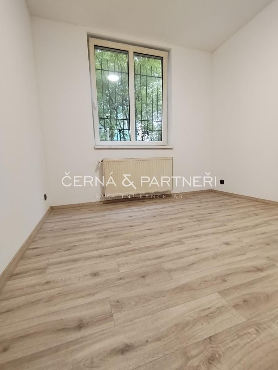 Pronájem bytu 1+kk 20 m²