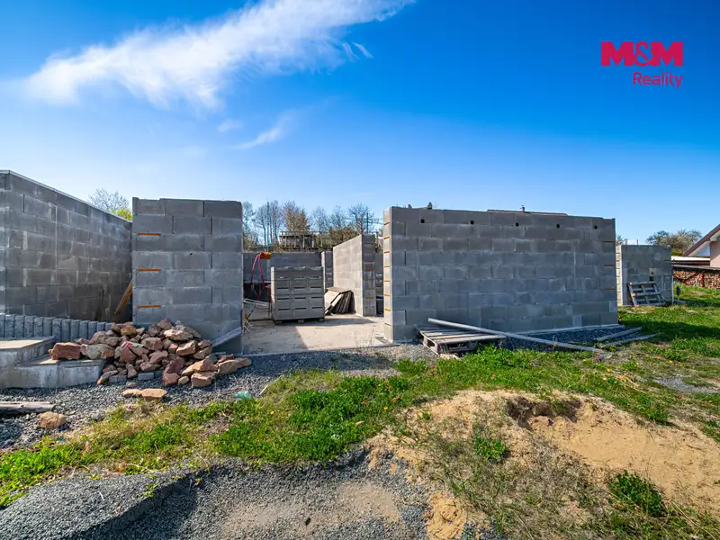 Prodej stavebního pozemku 1202 m², Ždánice – náhled fotky 3