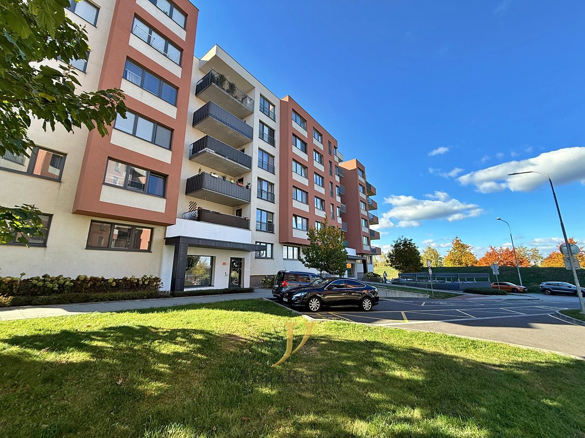 Pronájem bytu 2+kk 58 m²