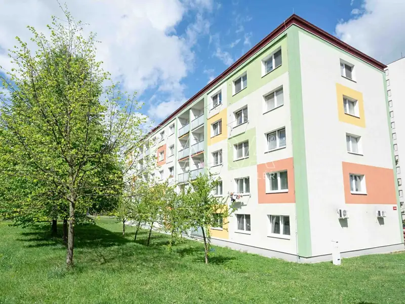 Pronájem bytu 2+1 49 m², Neratovice – náhled fotky 2